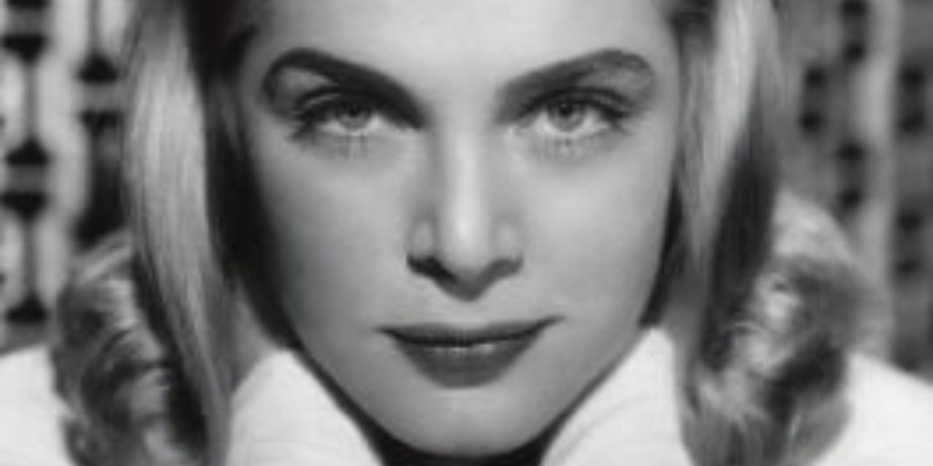 "Whether you're a fan of Scott, noir film, or just old Hollywood glamour in general, I recommend this quick read" says Kaitlyn. 'Lunch With Lizabeth' by Todd Hughes is a recent #staffpicks #fridayreads

Find a copy today: ow.ly/n3bc50UPHP8