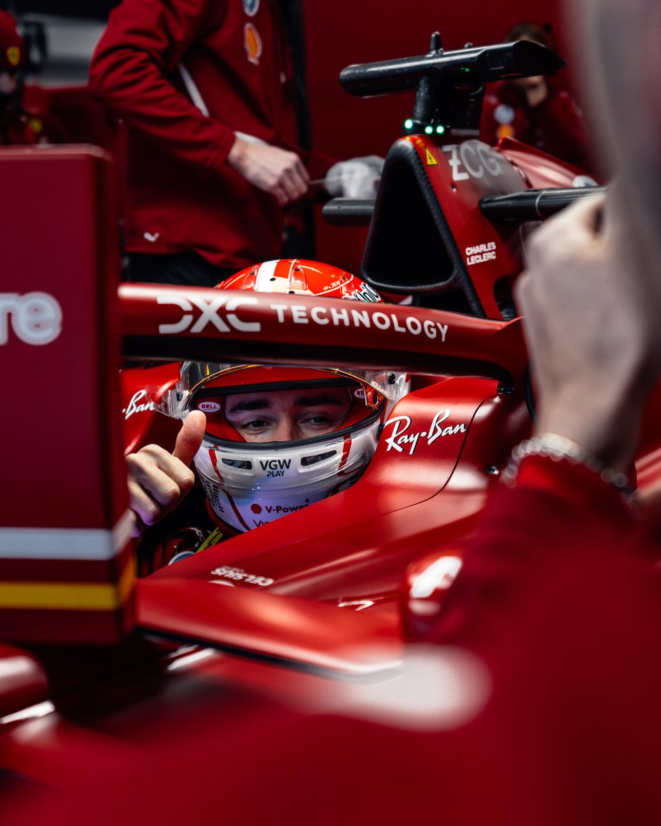 ScuderiaFerrari's tweet photo. Sunset snaps 😍 https://t.co/NghiAtzp3v
