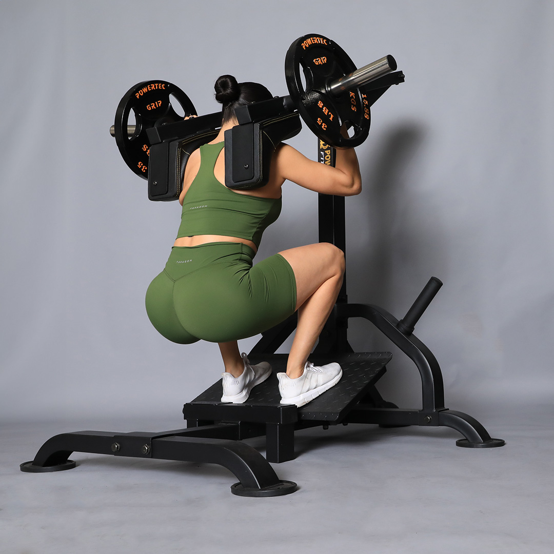 Powertec's tweet image. Powertec Leverage Squat – Go Hard, Stay Safe! 🏋️‍♂️🔥
Take pressure off your back &amp;amp; knees while maximizing quad activation! With a 500 lb capacity &amp;amp; built-in safety lock, you can push limits confidently at home. Build strength, power &amp;amp; muscle—without compromise! 💪🔒 #LegDay