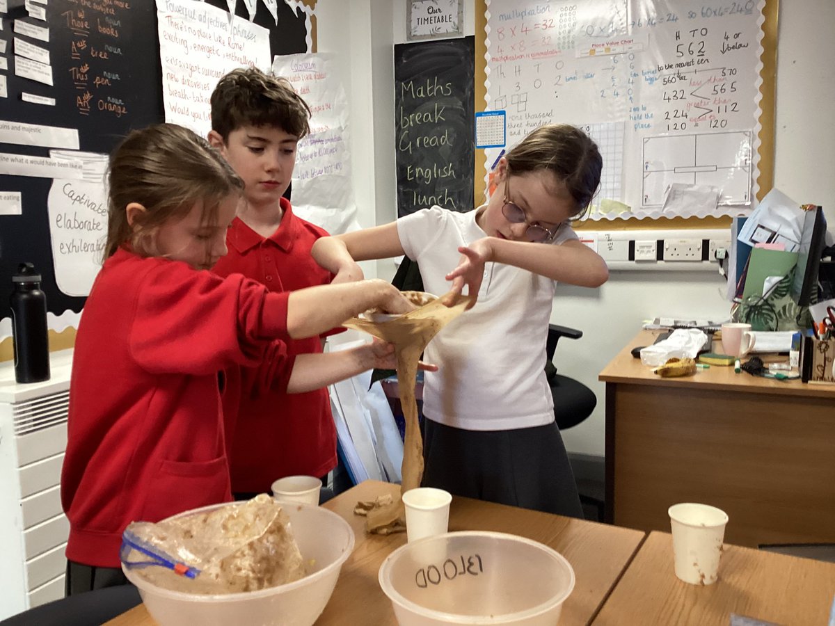 Mrs Gibirdi tweet media