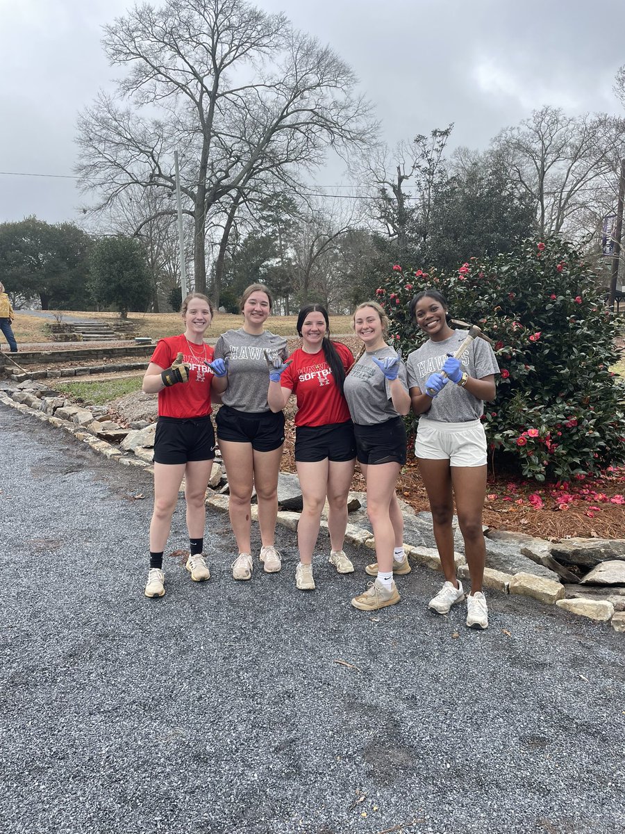 Huntingdon College Softball tweet media