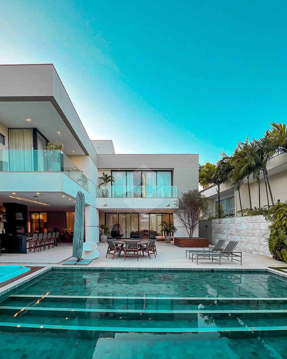 Interiorhunt11's tweet photo. Perfect home https://t.co/ZFvI9sIfO3