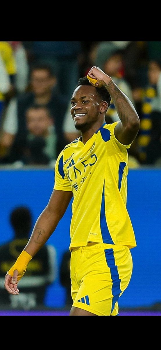 aymanalkadi4's tweet photo. مبرووووك ياعالميين حضرنا وفزنا فوز مستحق واول اهداف النجم دوران 💛💙💛 غياب سميكان  واتافيو اثر على طريقة اللعب 💛 رونالدو يعجز الكلام فيه ♥️
#النصر_الفيحاء 
#النصر_عشق 
#النصر_سيد_الاندية_وكبيرها https://t.co/lOnVkyOq1F