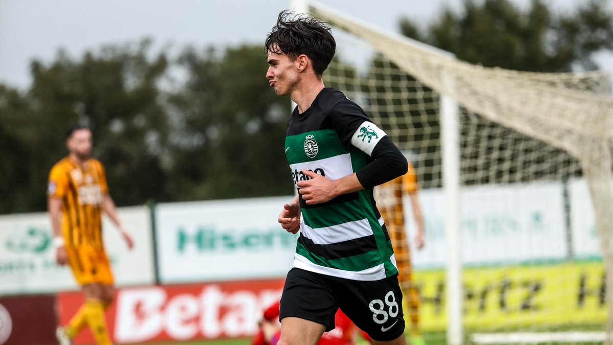 SportingCP's tweet photo. Começar a fase de apuramento de Campeão da #Liga3 com o pé direito ⚽️ #SportingB #SCPLFC https://t.co/6jISi4zvs4