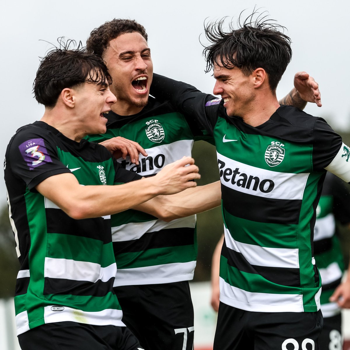 SportingCP's tweet photo. Começar a fase de apuramento de Campeão da #Liga3 com o pé direito ⚽️ #SportingB #SCPLFC https://t.co/6jISi4zvs4