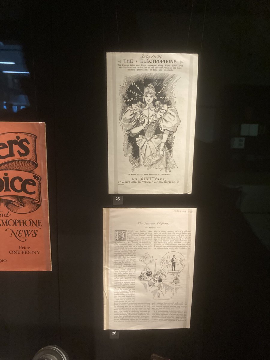 I've just visited the wonderful 'Listen In' exhibition at Oxford's Bodleian Library, curated by ex-BBC producer and radio enthusiast Beaty Rubens. It's fab.
Here are some pics - showcasing the 1920s-30s radio experience from the listeners' perspective…