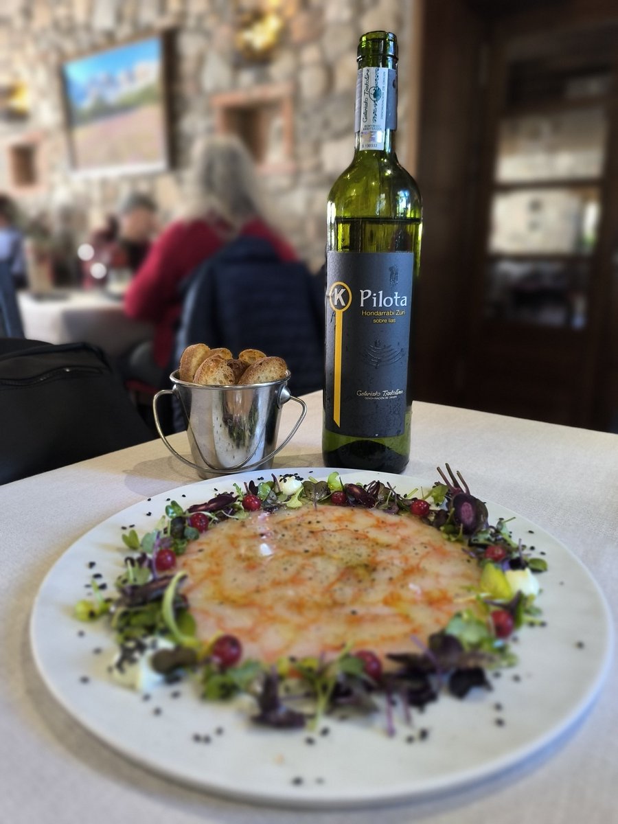 Daniel_Romano_'s tweet photo. El nou Cal Caterí y Bodegas K5, un lujo 😍

#restaurant #cerdanya #gastronomy https://t.co/KrANKrMSTW
