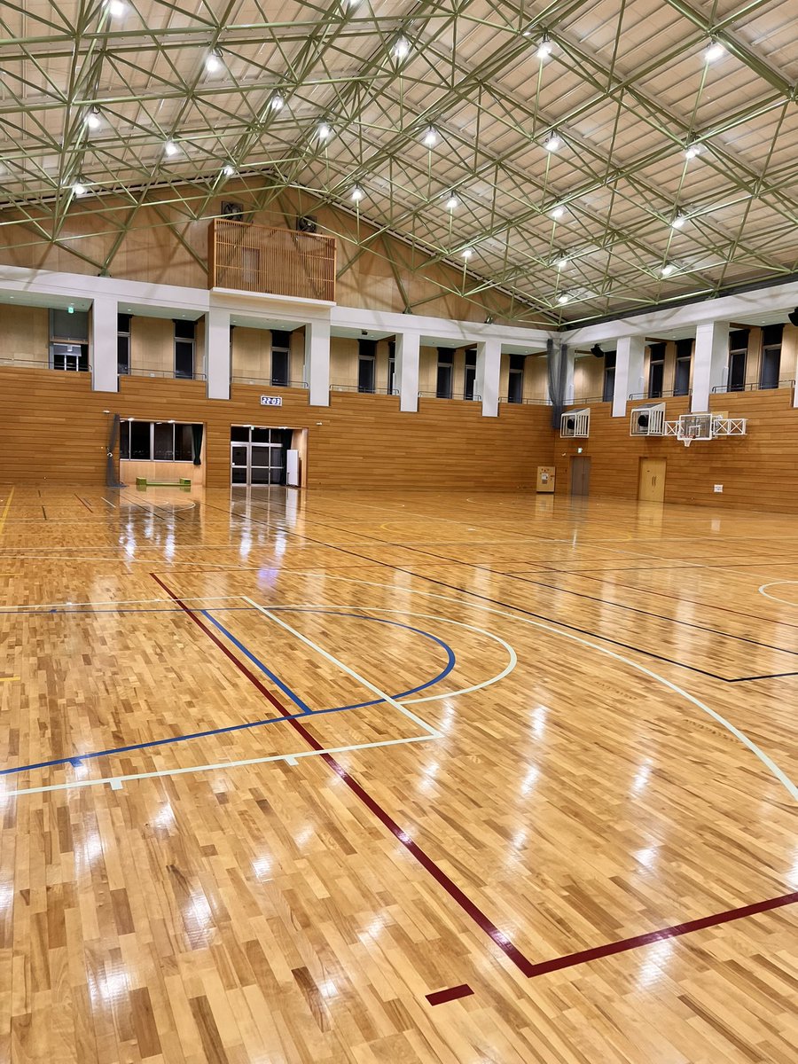 超久しぶりにフットサルやったけど、全くついていけない(笑)
みんなレベル高すぎ😅