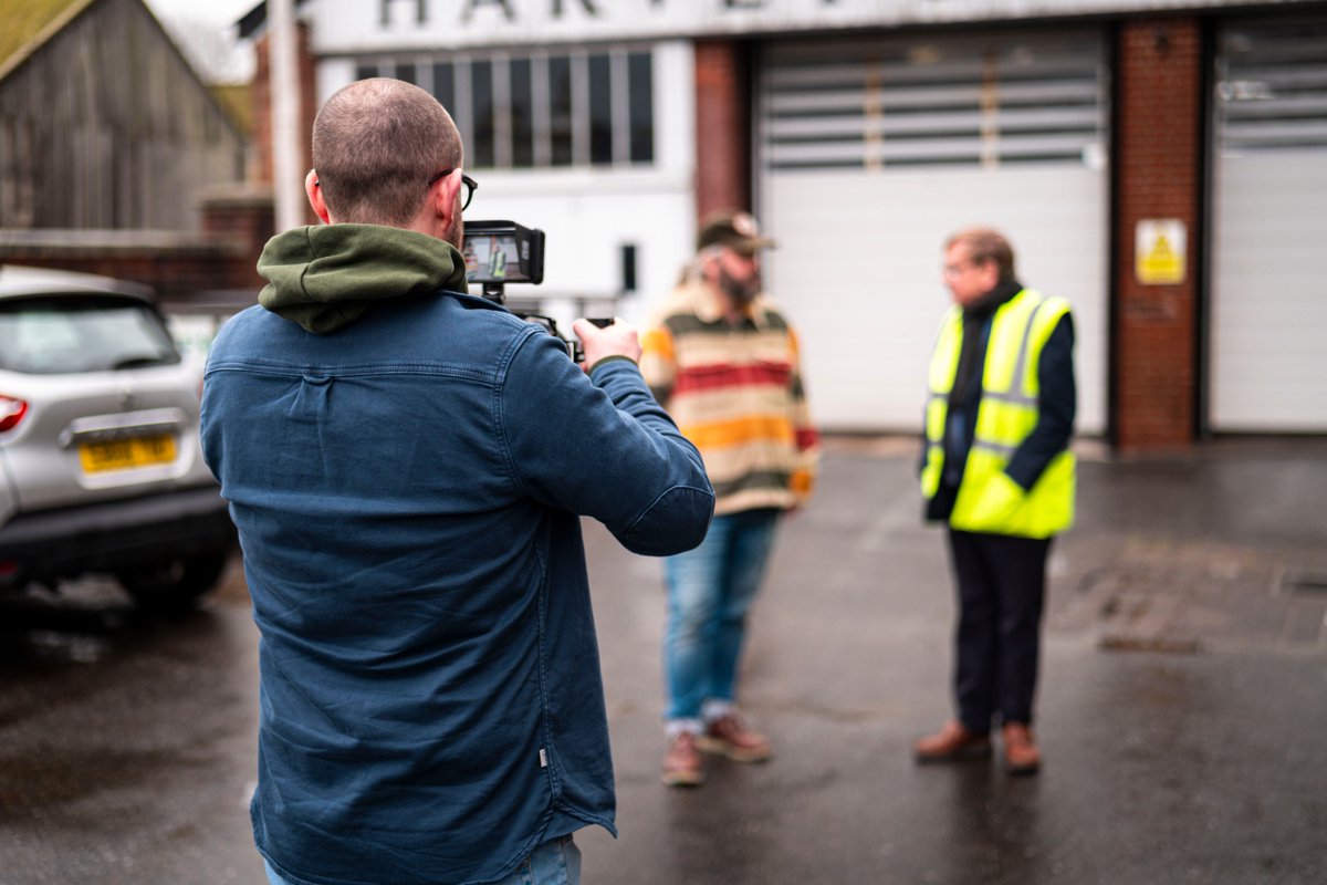 Harvey's Brewery (@harveys1790) on Twitter photo Today, we had the pleasure of welcoming Jonny and Brad from The Craft Beer Channel <a href="/BeerChannel/">CraftBeerChannel</a> to Harvey’s as they filmed an episode for their fantastic docu-series #KeepCaskAlive 🎥🍺
Be sure to subscribe and catch it on their channel soon! youtube.com/@TheCraftBeerC… Today, we had the pleasure of welcoming Jonny and Brad from The Craft Beer Channel <a href="/BeerChannel/">CraftBeerChannel</a> to Harvey’s as they filmed an episode for their fantastic docu-series #KeepCaskAlive 🎥🍺
Be sure to subscribe and catch it on their channel soon! youtube.com/@TheCraftBeerC…