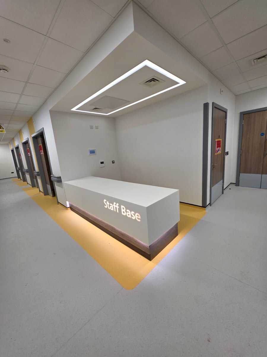 Managed to get a sneak peak into the new Surgical Day Case Unit and Ward at County today, it looks amazing, loving the skylight #excited <a href="/SuzanneFindler/">Suzanne Findler 💙</a> <a href="/keptlett_uhnm/">Karen Eptlett</a> <a href="/BexBeckett/">Rebecca Beckett</a> <a href="/UHNM_NHS/">UHNM NHS Trust 🏥</a>