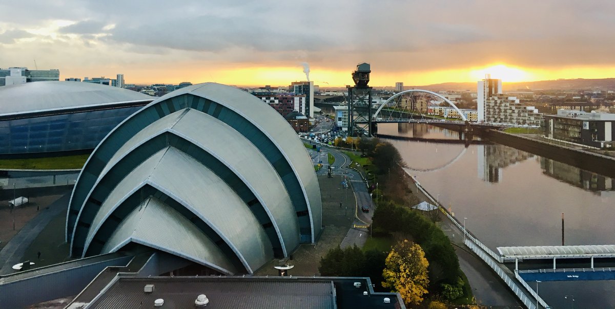 Women-led businesses will receive more help to sell overseas after The Gender Export Gap study found #Scotland could benefit from £3.4 billion to £10.3 in extra trade if #women-led businesses exported at the same rate as those led by men. gov.scot/publications/g… #growth #export