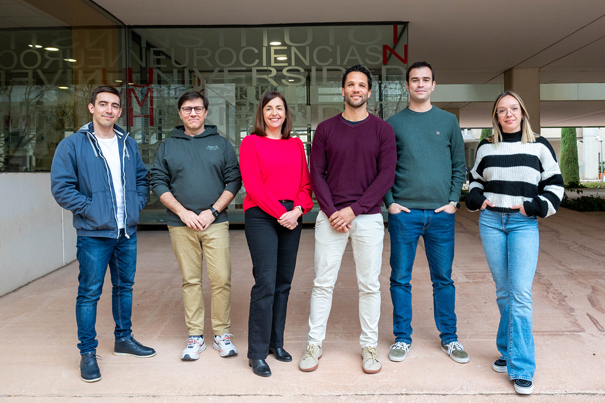 Asociación RUVID (@asociacionruvid) on Twitter photo 🚨 Descubren una nueva estrategia para combatir metástasis cerebrales del cáncer de piel más agresivo s.mtrbio.com/pdfgrqjwch
Hallazgo del Instituto de Neurociencias (CSIC-UMH), en un estudio liderado por Berta Sánchez-Laorden 🚨 Descubren una nueva estrategia para combatir metástasis cerebrales del cáncer de piel más agresivo s.mtrbio.com/pdfgrqjwch
Hallazgo del Instituto de Neurociencias (CSIC-UMH), en un estudio liderado por Berta Sánchez-Laorden