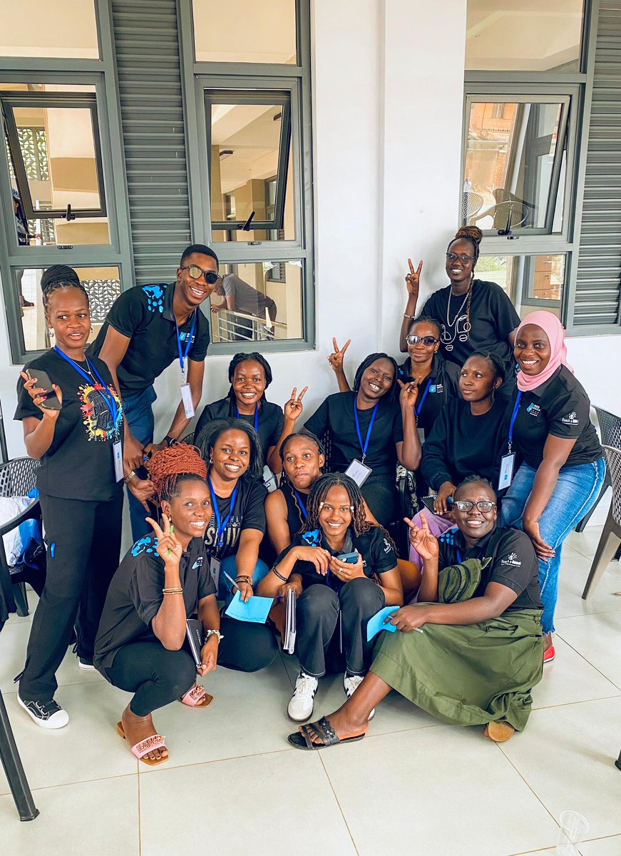 reachahand's tweet photo. Our 2025 Peer Educators 😘 #PEA25 #BilliNowNow https://t.co/Ag0qPkqw94