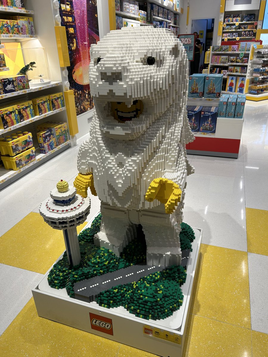 これはがっかりではないな
チャンギ空港のLEGOショップにて