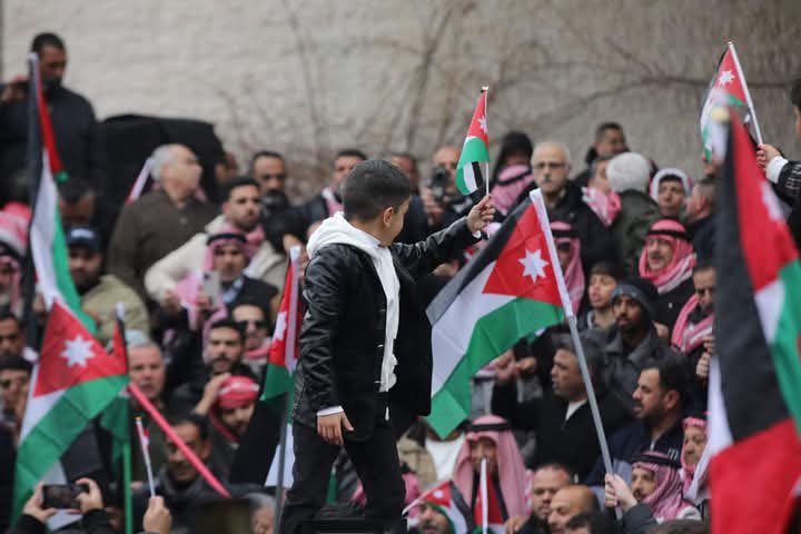 Zyoudll's tweet photo. الأردن للأردنيين وفلسطين للفلسطينين
#لا_للتهجير https://t.co/FfNCrsAxJy