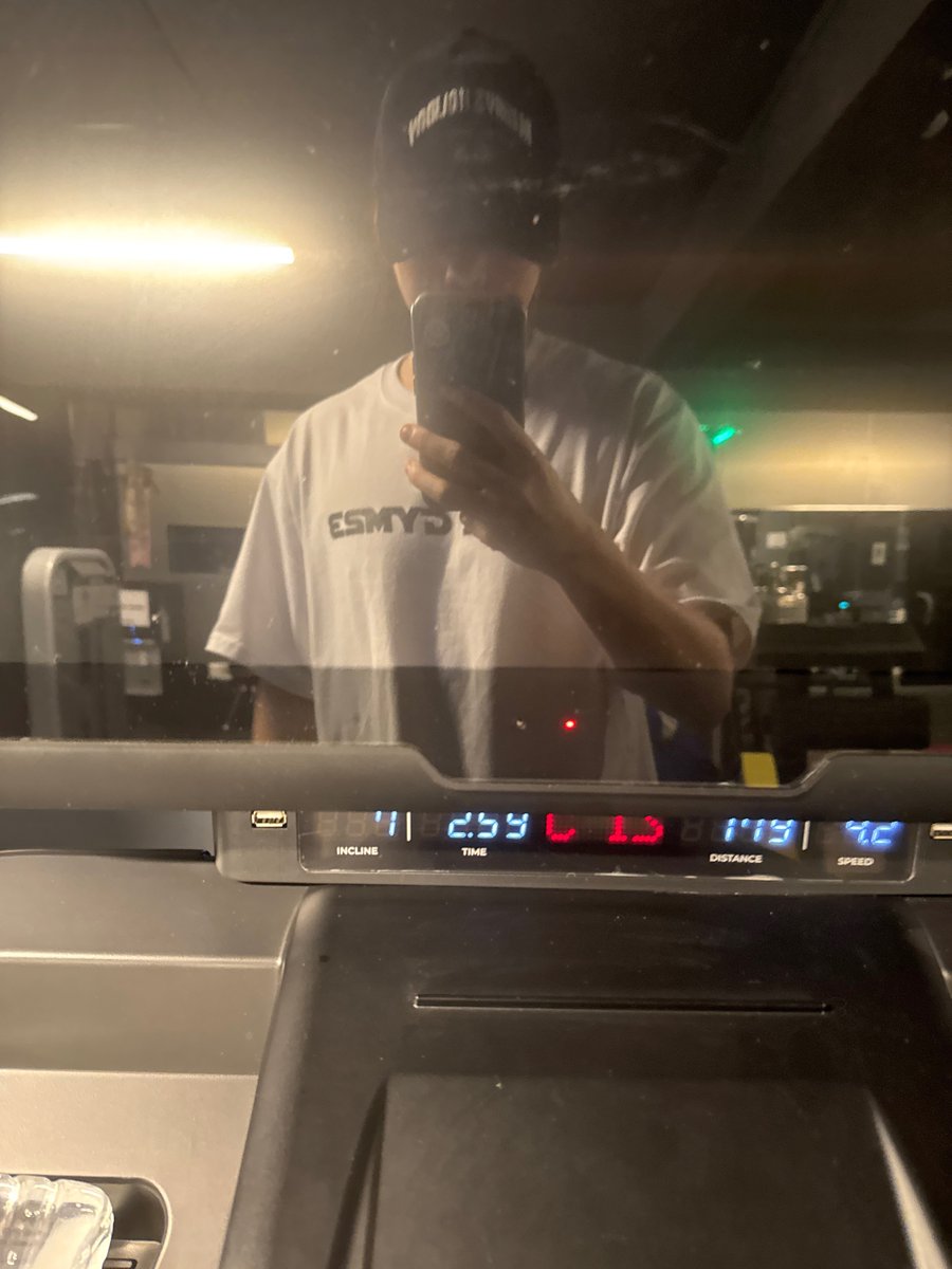 <a href="/gooreumseng/">하성운</a> 250207 떵운버블
요즘 자주 버블에 찾아와서 오늘 어떤 하루 보냈는지 지금 뭐하고 있는지 소소한 일상을 얘기해주는데 진짜 하성운 찐사랑이야♥️ 덕분에 따뜻하고 행복한 요즘이다
바쁜 하루하루를 보내고 있는 것 같은데 항상 하늘 생각해줘서 고마워^^ 나도 매일 하성운 생각중야 #하성운 #인증요정