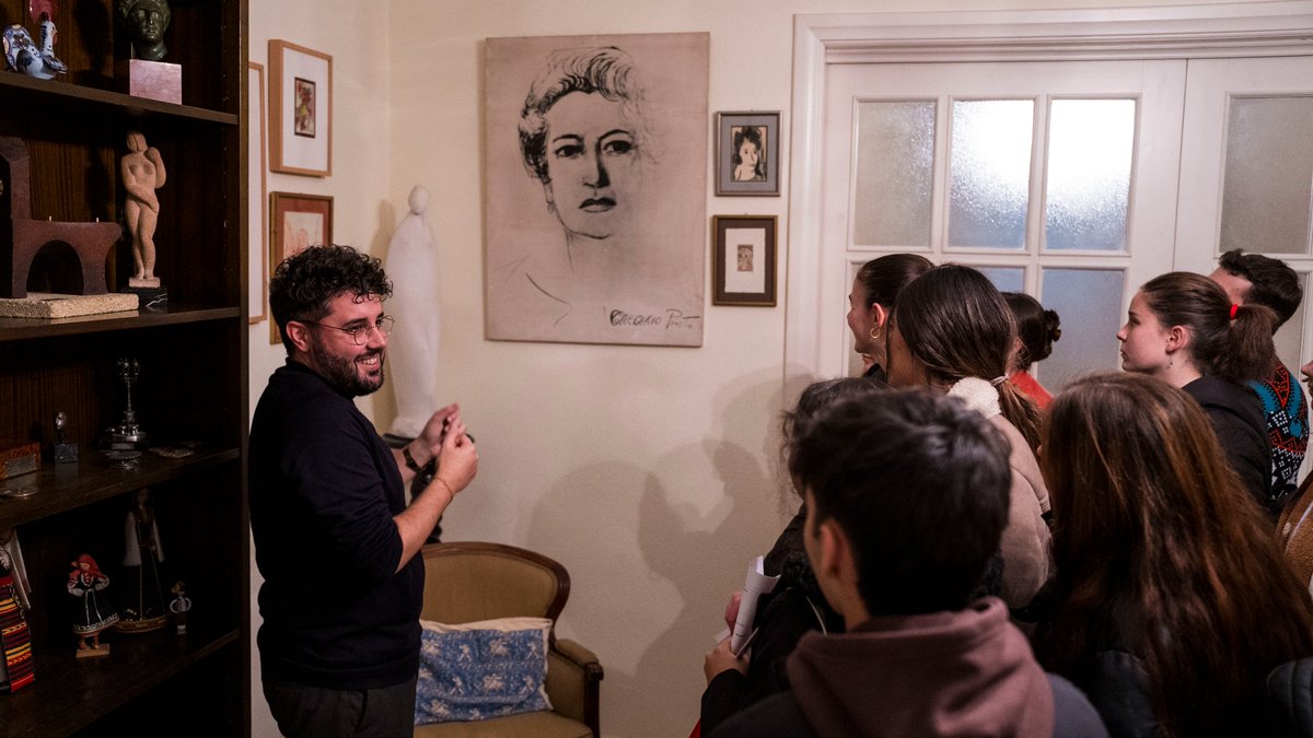 📢✨ ¿Sabías que la escritora española más veces nominada al Nobel de Literatura fue Concha Espina? ¿O que Carmen Conde recibió el título de Almirante del Estado de Nebraska y las llaves de la ciudad de Miami? 🤯📚