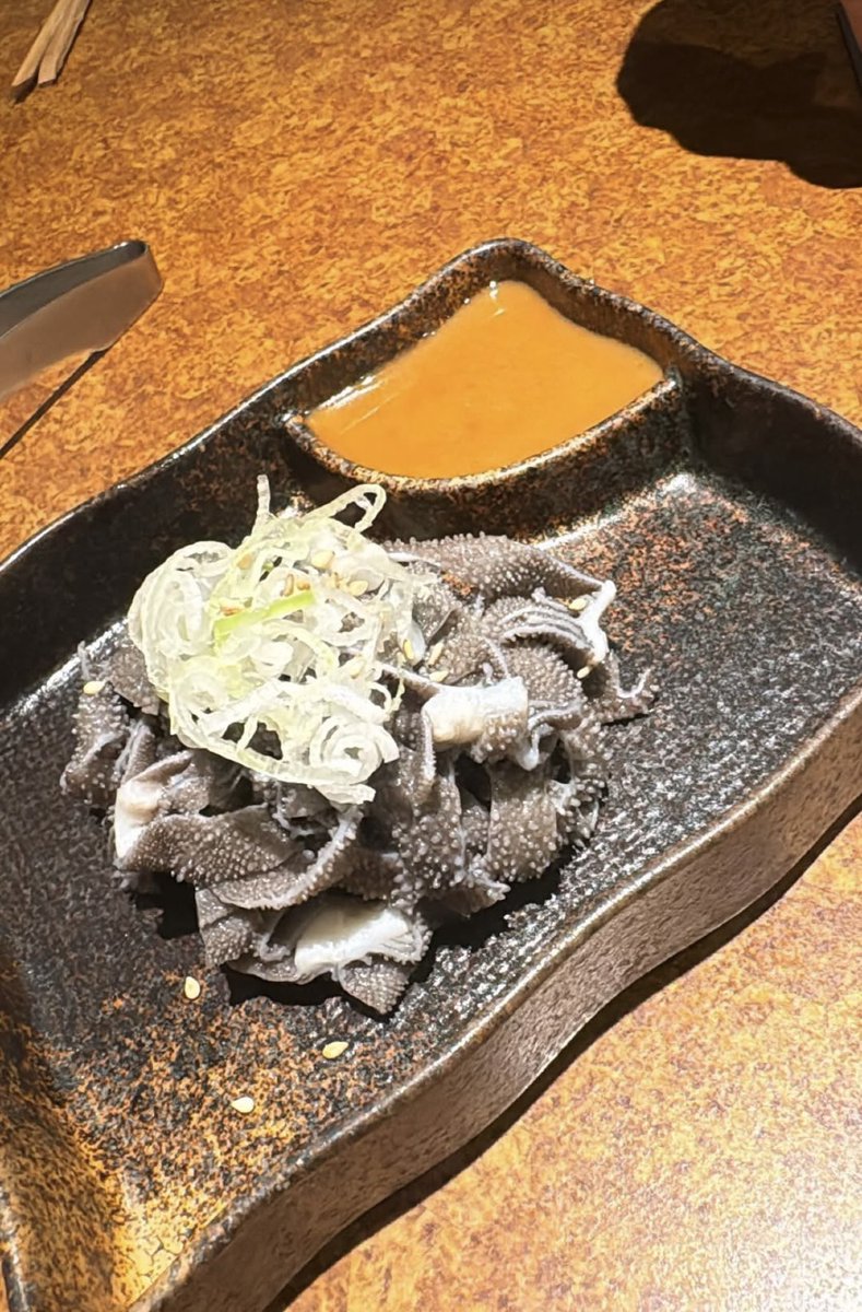 さっさと今日の記憶を消すべく、
今から酒浴びてデリ呼んで3発抜き終わったあとに鬼の説教ぶちかましてそのまま気絶する予定。