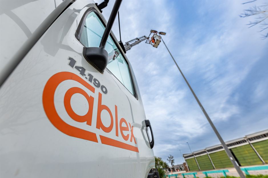 ventus_global's tweet photo. 🤝 Compartimos nota de @elpaisuy anunciando la adquisición de @Global_Ventus junto a #Serviam en 🇺🇾 hemos adquirido una participación estratégica en #Cablex 🚦
💪¡Nos llena de orgullo poder anunciar esta nueva asociación de empresas lideres en sus sectores!
🚀Estamos convencidos de que esta asociación nos permitirá fortalecer nuestras capacidades para ofrecer soluciones sostenibles e innovadoras en el sector energético, potenciando la internacionalización del talento uruguayo y la diversificación de nuestras oportunidades en energías renovables. 🌎
¡Seguimos avanzando!
#NosImportaelFuturo
Leer Nota Completa ✍️ https://t.co/zyPLbl2SOU