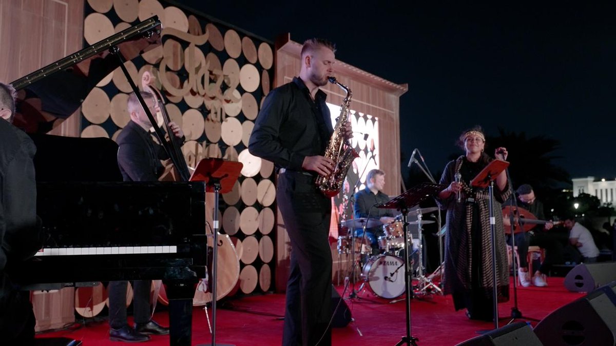 JEDCalendar's tweet photo. 🤩❤️🎷 https://t.co/RiIrd7ObIp