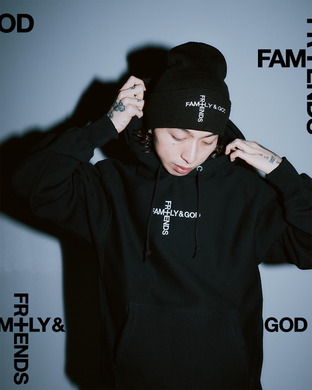 KviBaba公式グッズFriends, Family, Fans & God Friends, Family, Fans & God Beanie（Black） – TOY'S STORE