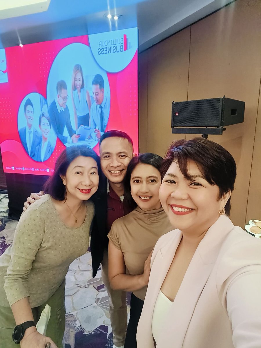 jonnie_cabatbat's tweet image. Last night's BYB at Crowne Plaza Ortigas. Another set of financial advisor aspirants ready to take flight and embark on their journey to success. What a blast.🤩💯

#ManFromThePru
#PRUbinsyanongAdvisor
#JoinPru
#LifeOfAFinancialAdvisor