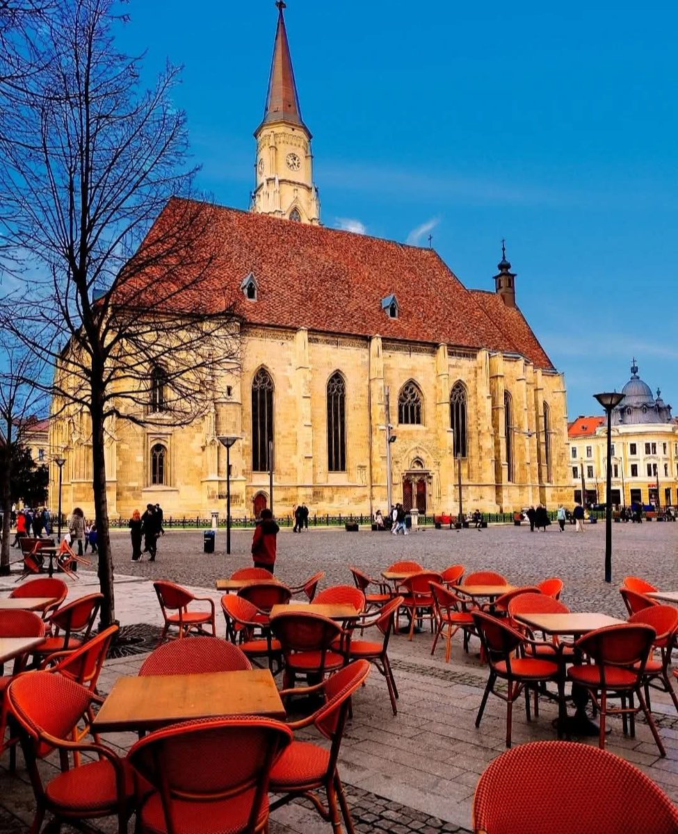 Travel_2Romania's tweet image. La Cluj-Napoca 🤗 #România #ClujNapoca
📷hendesilvia
#TraveltoRomânia
