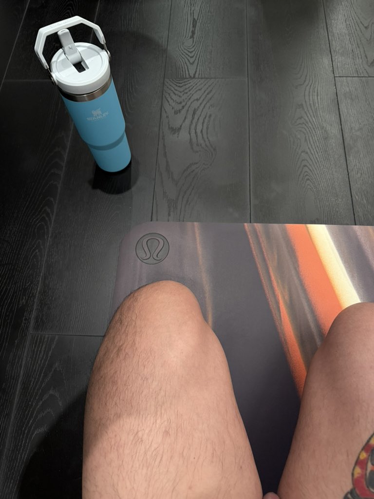 雷磊1 (@llllayler) on Twitter photo 