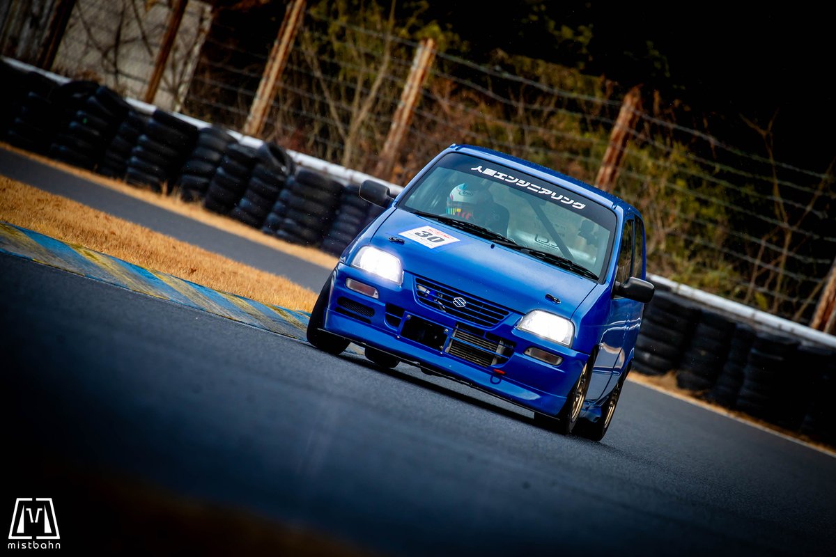 mistbahn's tweet image. 人妻エンジニアリング SUZUKI HC11V ALTO 青バン

#CTAC #CTAC2025 #CentralTimeAttackChallenge #セントラルサーキット #TimeAttack #タイムアタック #SuzukiAlto #スズキアルト #HC11V #青バン #人妻エンジニアリング #CCJ #チキンカーズジャパン