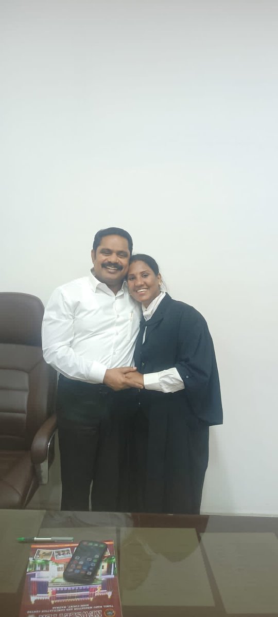 KarmugilR's tweet photo. ✨Happy Birthday my dear Anna🎉🎊🎉Wishing you to get plenty of happiness and success in your upcoming days of life and Stay with Good health and prosperity year ahead 🎉🎊🎉✨ https://t.co/XdDDG3XBw3