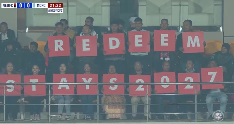 relicF14's tweet image. What a wonderful way to announce a contract extension 👏👏
Redeem extends his stay with NEUFC till 2027(and hopefully more)
#IndianFootball 
#NEUFC 
#ISL11