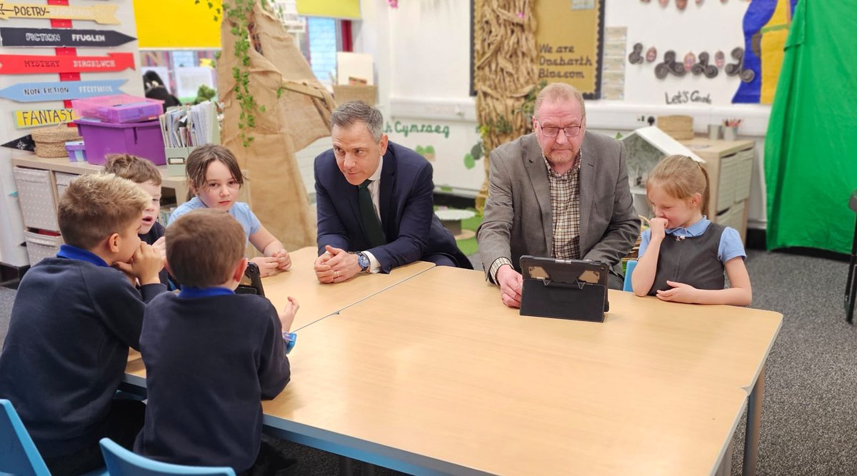 Chris Evans MP (@chris_evansmp) on Twitter photo A great visit this morning to <a href="/HendreSchools/">Hendre Infants and Juniors</a>. Good to see so many confident and engaged students. Thank you Mr. Farmer for the tour! A great visit this morning to <a href="/HendreSchools/">Hendre Infants and Juniors</a>. Good to see so many confident and engaged students. Thank you Mr. Farmer for the tour!