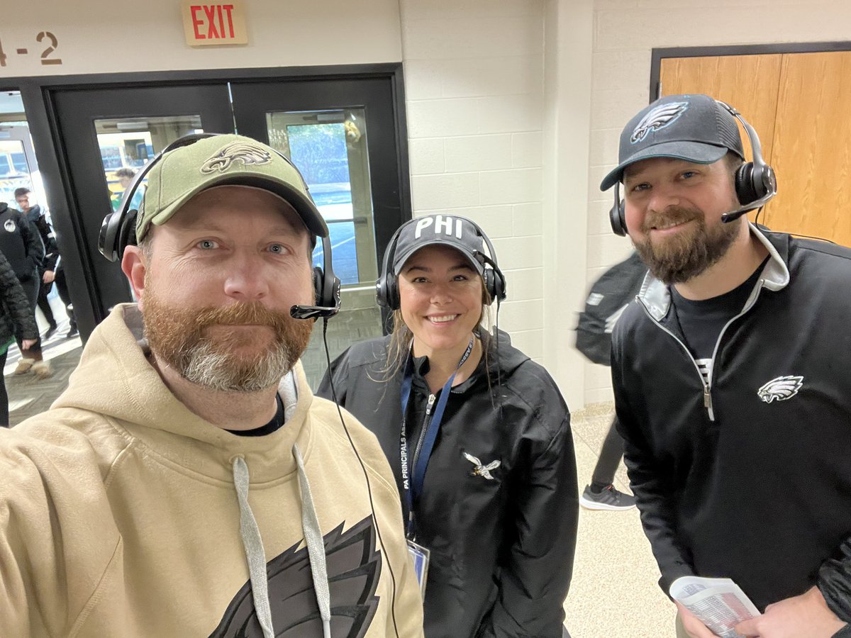 Jonathan Ross (@jonathang_ross) on Twitter photo Our LMS leadership team showing a little love to Coach Siriani for Super Bowl spirit day. Go Birds!🦅 <a href="/Eagles/">Philadelphia Eagles</a> Our LMS leadership team showing a little love to Coach Siriani for Super Bowl spirit day. Go Birds!🦅 <a href="/Eagles/">Philadelphia Eagles</a>