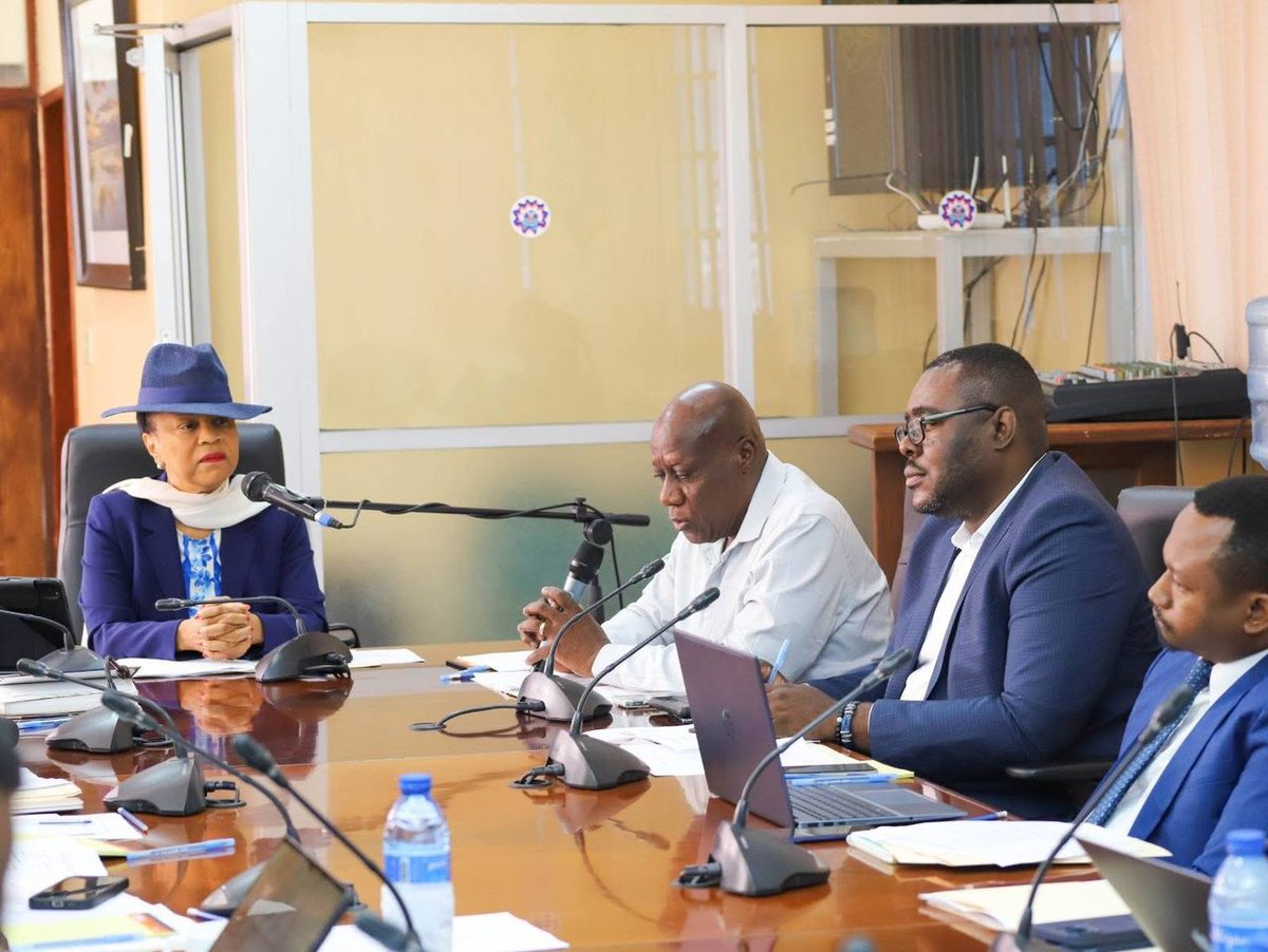 mpceht's tweet image. Le #MPCE organise des ateliers sur le Programme d’Investissement Public (PIP) 2024-2025 afin de discuter des contraintes sectorielles et des difficultés rencontrées dans l’élaboration, l’exécution, le suivi et l’évaluation des programmes et projets inscrits. @MPCEHa @MEFHaiti