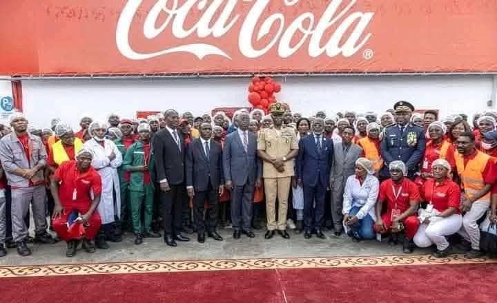 TheCameroonianZ's tweet photo. Inauguration de la nouvelle usine brassicole du milliardaire Bernard #Fokou au Gabon. https://t.co/2nZFOuk2AK