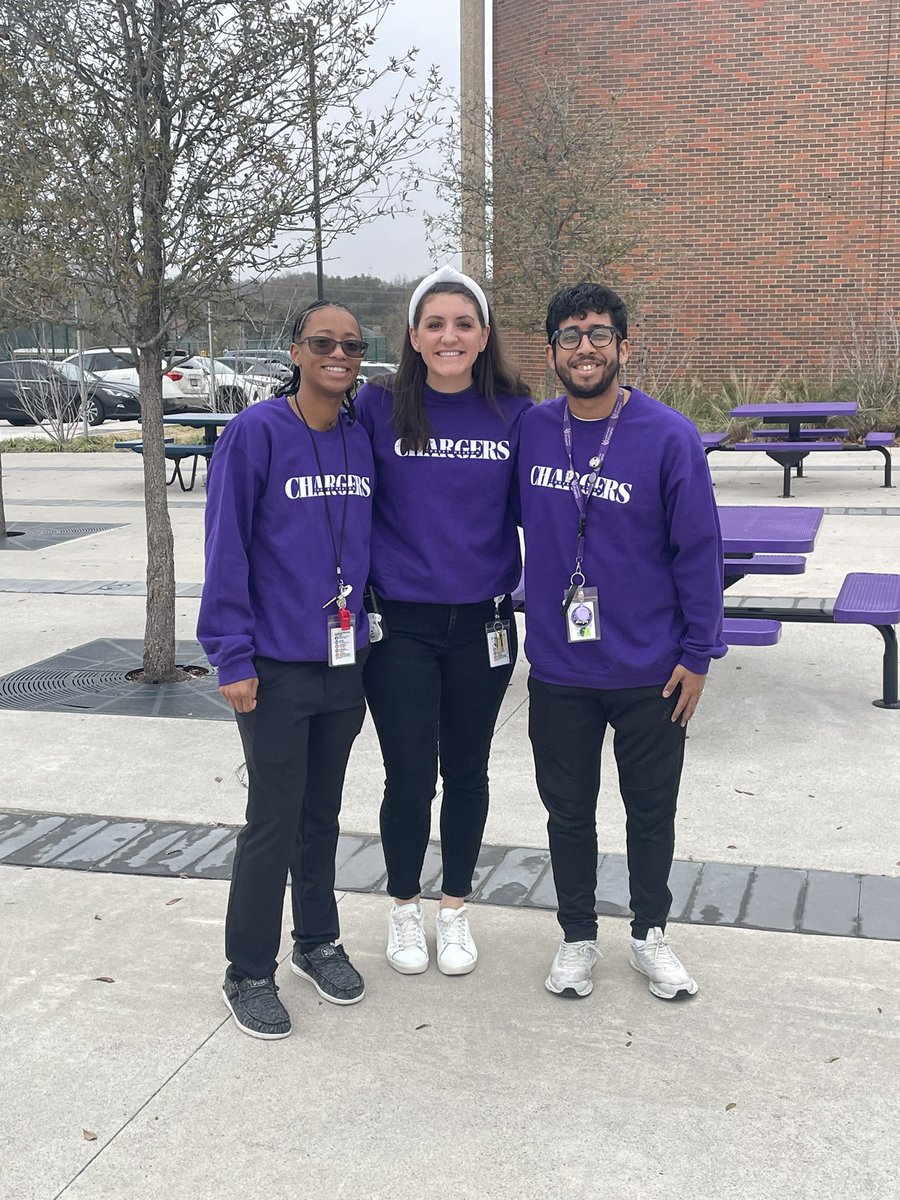Brittany Suits (@mrs_suits) on Twitter photo We 💜 our new FMMS swag! We were all twinning on duty this morning. Thank you <a href="/sburtrisd/">Susan Burt</a> and <a href="/ForestMeadowMS/">Forest Meadow MS</a>! We 💜 our new FMMS swag! We were all twinning on duty this morning. Thank you <a href="/sburtrisd/">Susan Burt</a> and <a href="/ForestMeadowMS/">Forest Meadow MS</a>!