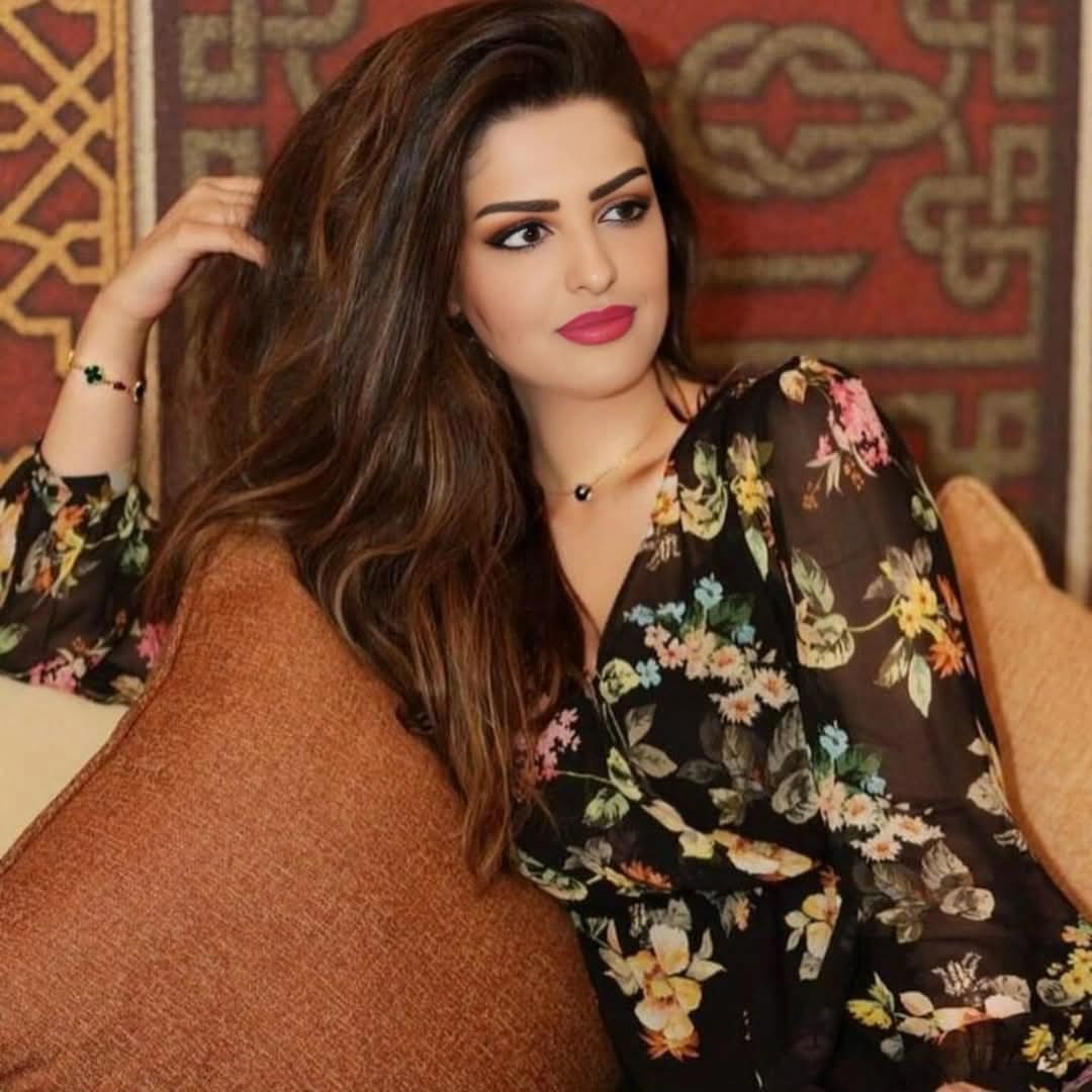 princessLamia0's tweet image. يكتب… 🟢 متصل الان ريم أرسلت لك إشارة ترحيب 👋