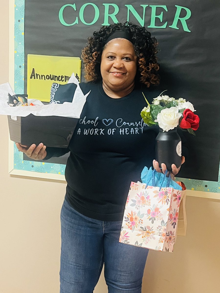 WestPointCTC's tweet photo. It’s #SchoolCounselorWeek and we have the best. Thank you, Ms. Hammond, for all you do for our students!! #WPCTC #WPCSD #CTE #CTEMonth #PulseDocumentation #TooMuchPoint https://t.co/VZtPXLH0ik
