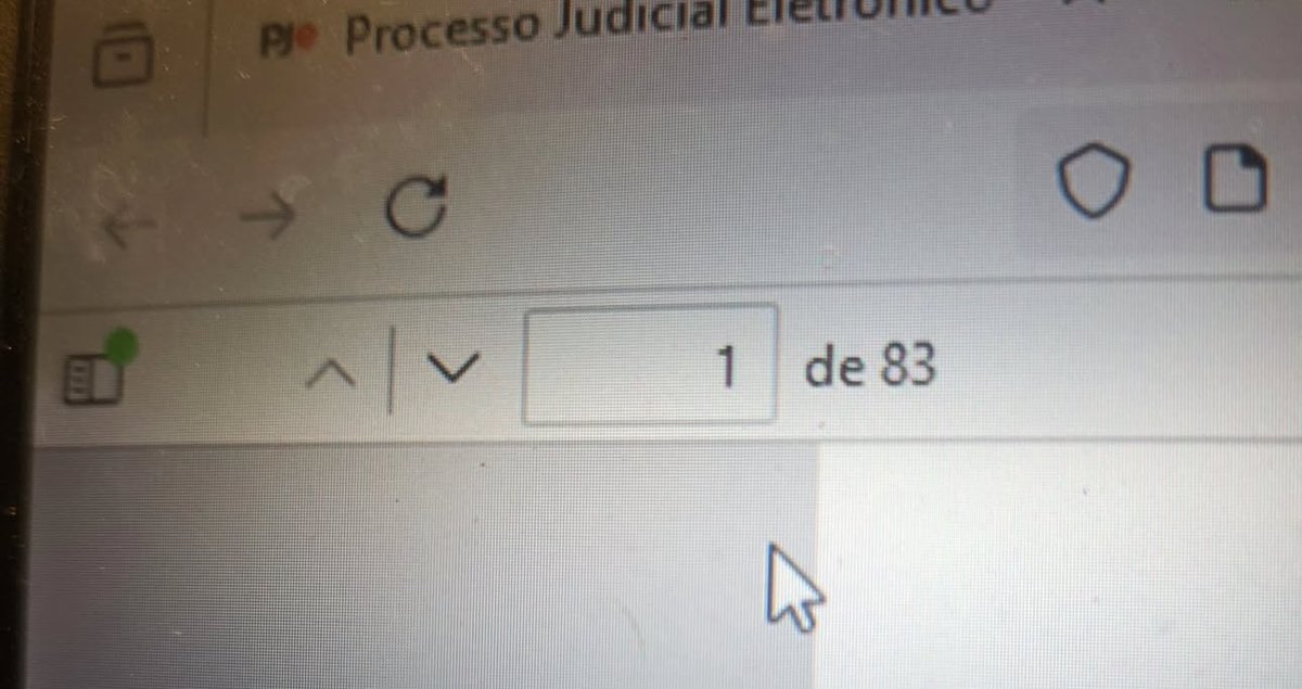 tretasjuridicas's tweet photo. “juiz não lê processo”

mas também tem advogado que não ajuda né, OITENTA E TRÊS FOLHA SE PETIÇÃO INICIAL https://t.co/QxqPXwfRUb