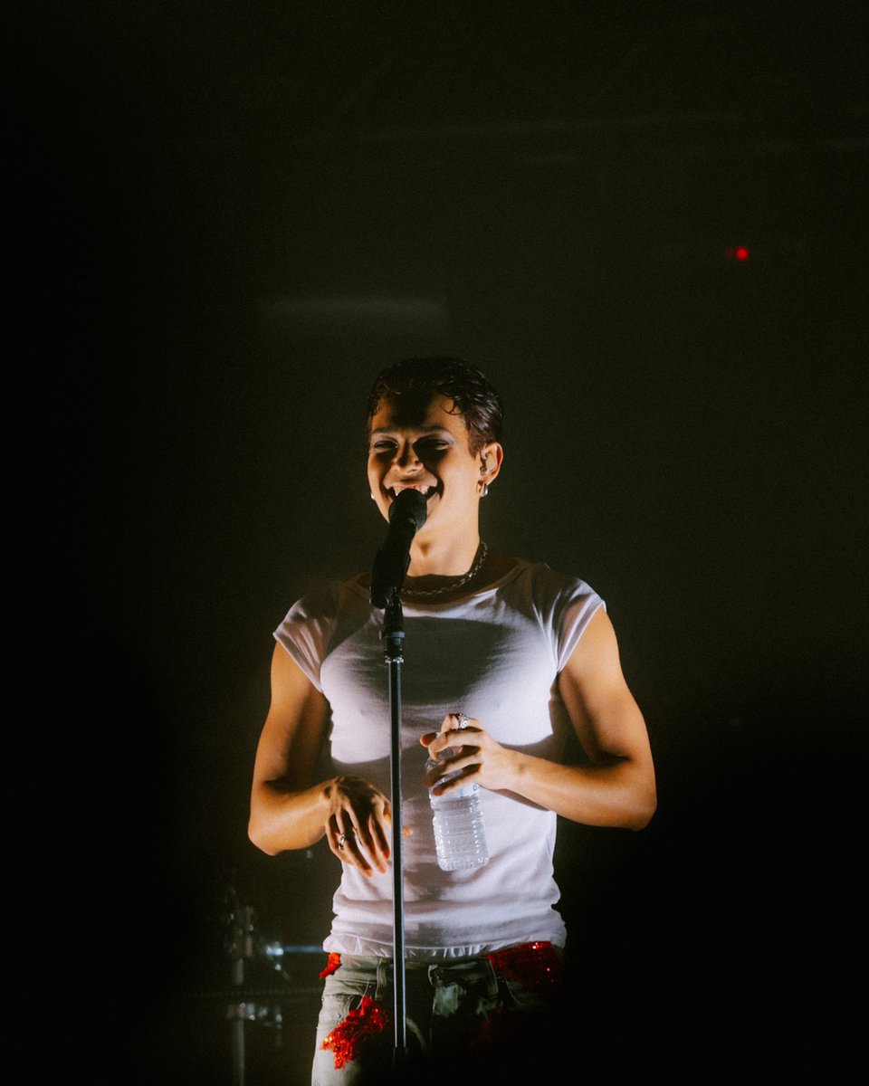 clairexhodgkins's tweet image. Omar Rudberg last night in Birmingham 💫

📸 for @Hive_Mag, full gallery coming soon❣️