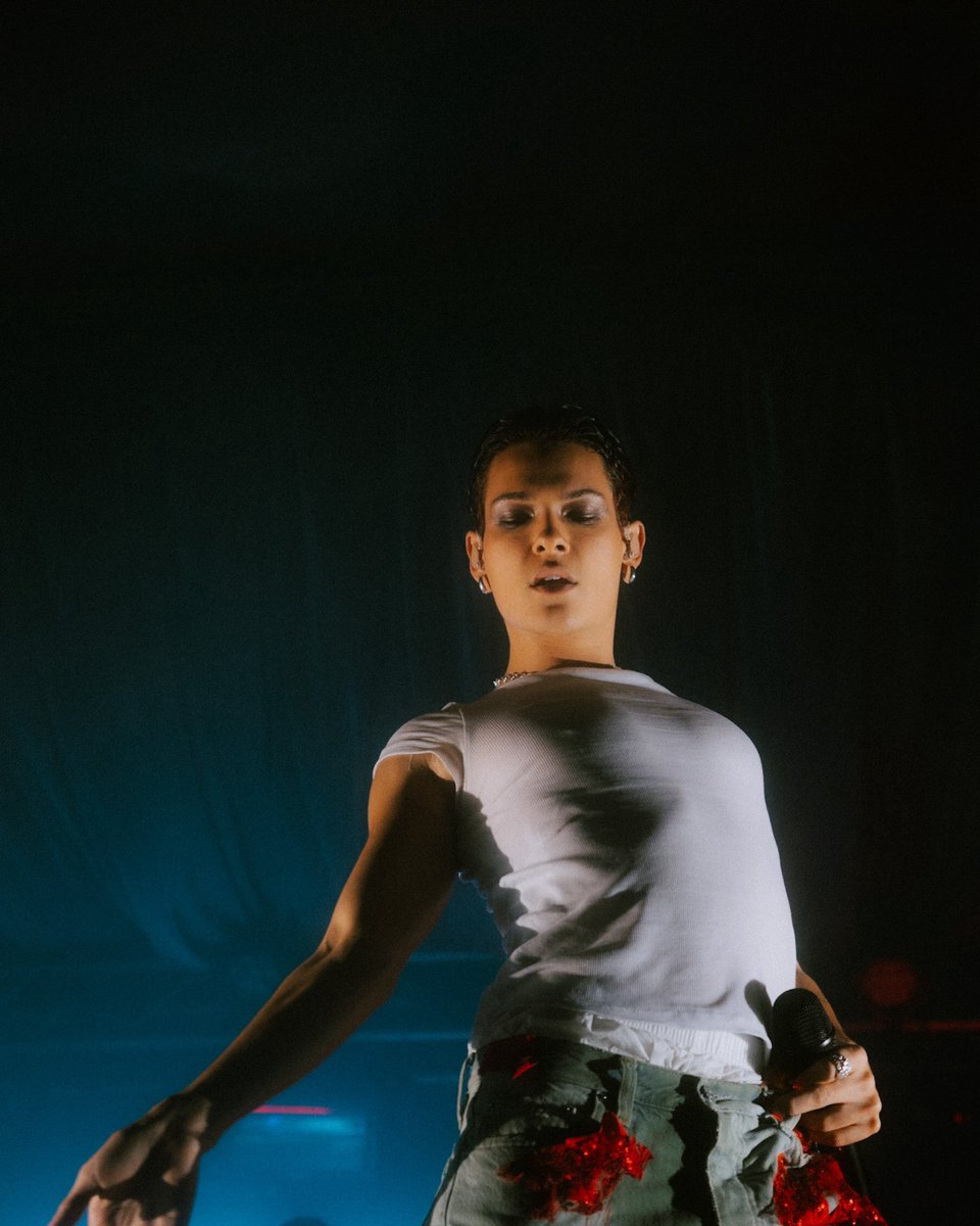 clairexhodgkins's tweet image. Omar Rudberg last night in Birmingham 💫

📸 for @Hive_Mag, full gallery coming soon❣️