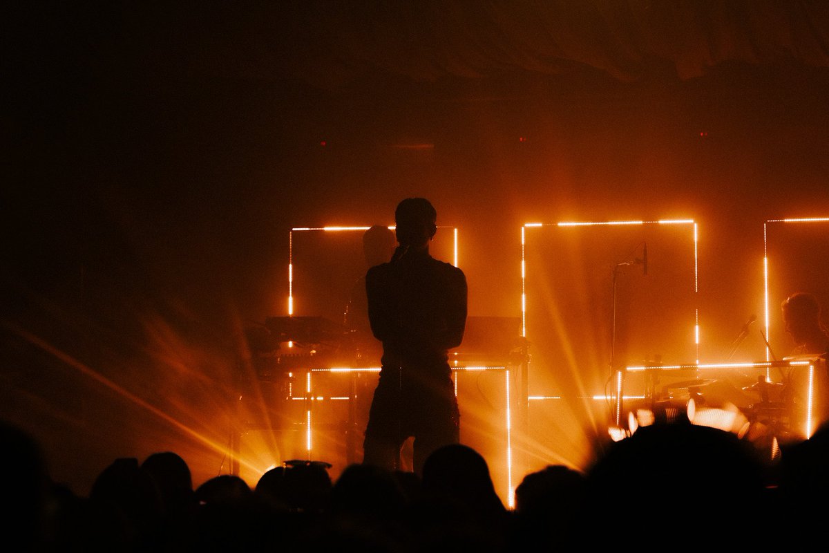 clairexhodgkins's tweet image. Omar Rudberg last night in Birmingham 💫

📸 for @Hive_Mag, full gallery coming soon❣️