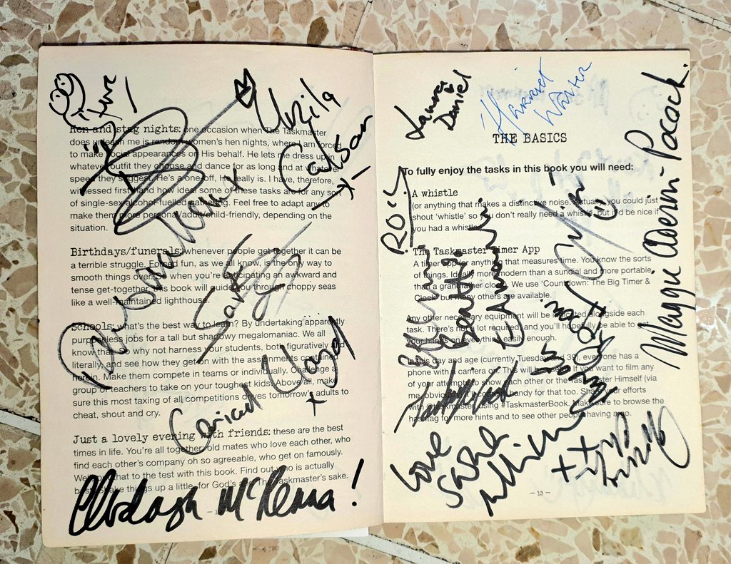 Kevenlaw's tweet image. Another great @taskmaster night was had on Thursday at the @sohotheatre in London where I got to see &amp;amp; meet #TaskmasterNZ Legend @rayolearycomedy &amp;amp; @BeckyUmbers as well as UK #taskmaster &amp;amp; @OffMenuOfficial legend @JamesAcastor 💞 @BeckyJNorfolk @BookOfTM @Nutty4Armstrong