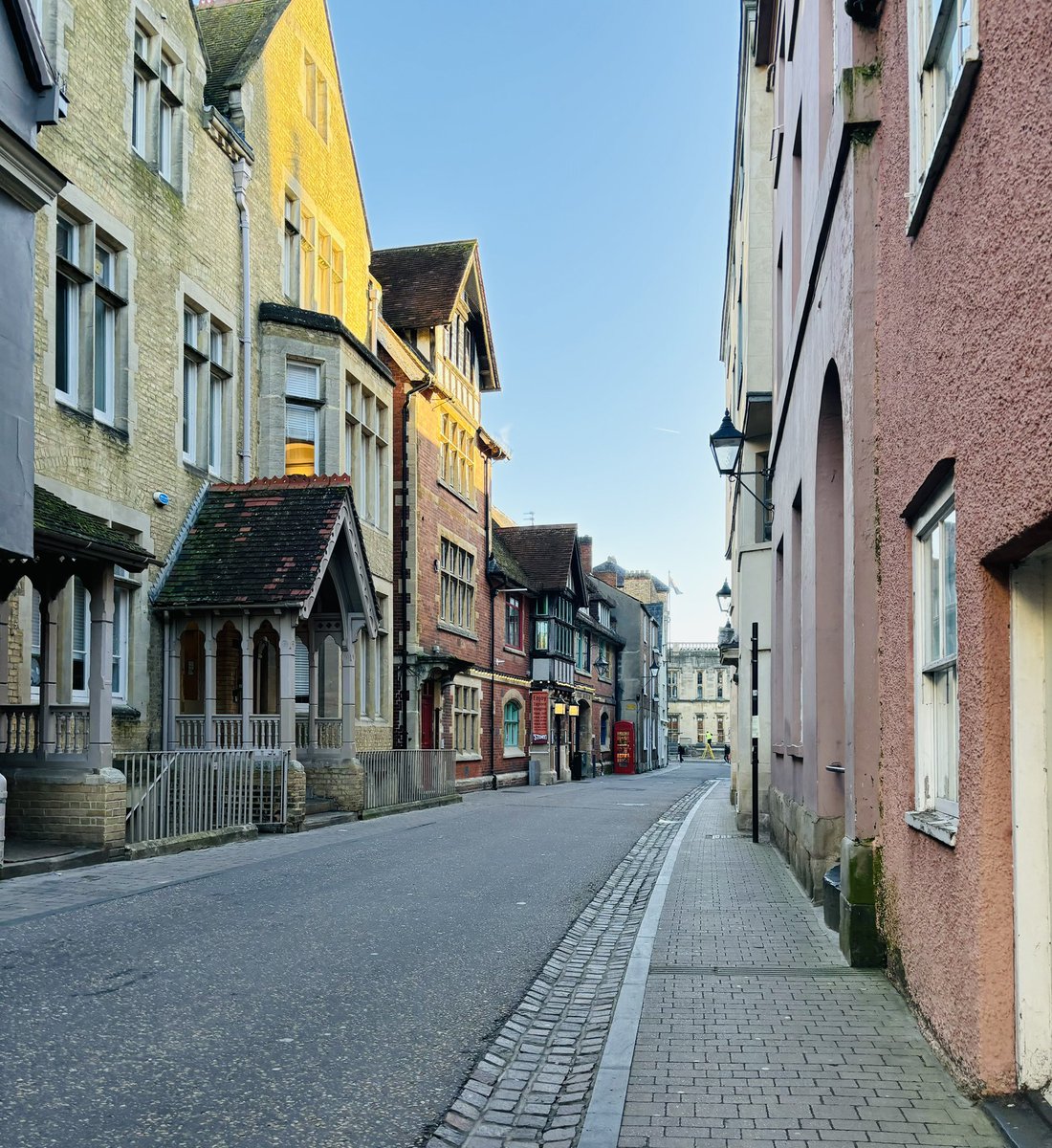 Nora Nanayakkara tweet media