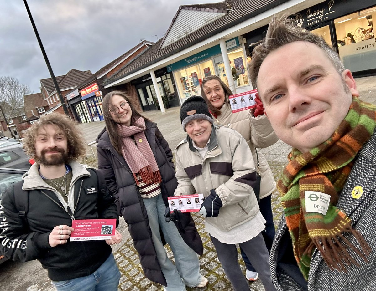 Good to end Friday out on the doors in the Sale part of Bucklow-St Martins. Cold day but some good conversations! 🚪🌹