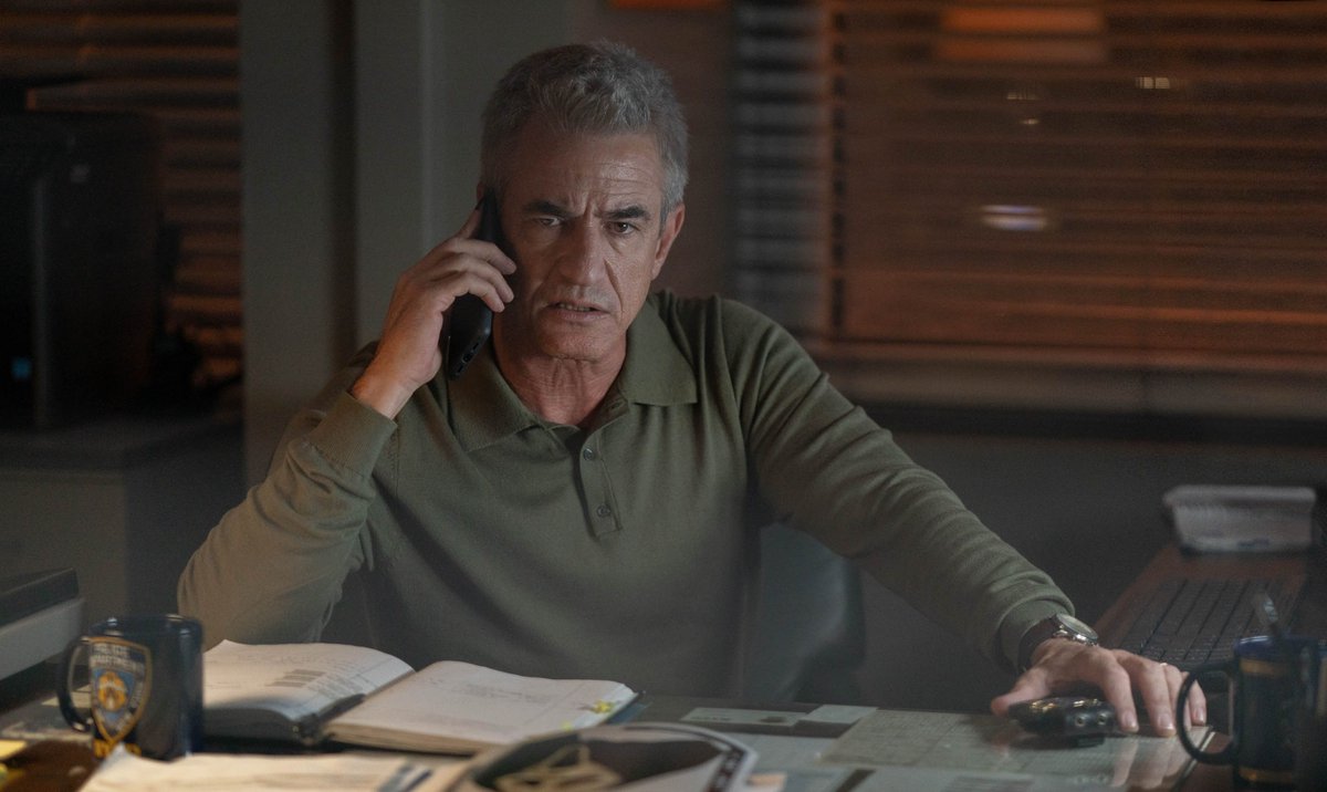 존 트라볼타, 맨디 패틴킨, 더멋 멀로니가 롤랑 조페(미션) 감독의 스릴러 ‘1963년 11월’에 출연할 예정입니다. 이 영화는 존 F. 케네디 대통령...