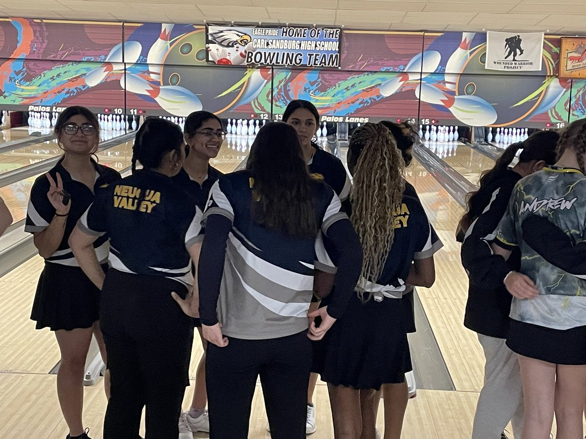 Regionals Ready at Palos Lanes!!!!   Good luck to MV &amp; WV in DeKalb.  <a href="/NeuquaAthletics/">Neuqua Athletics</a> <a href="/NeuquaValley/">Neuqua Valley High School</a>