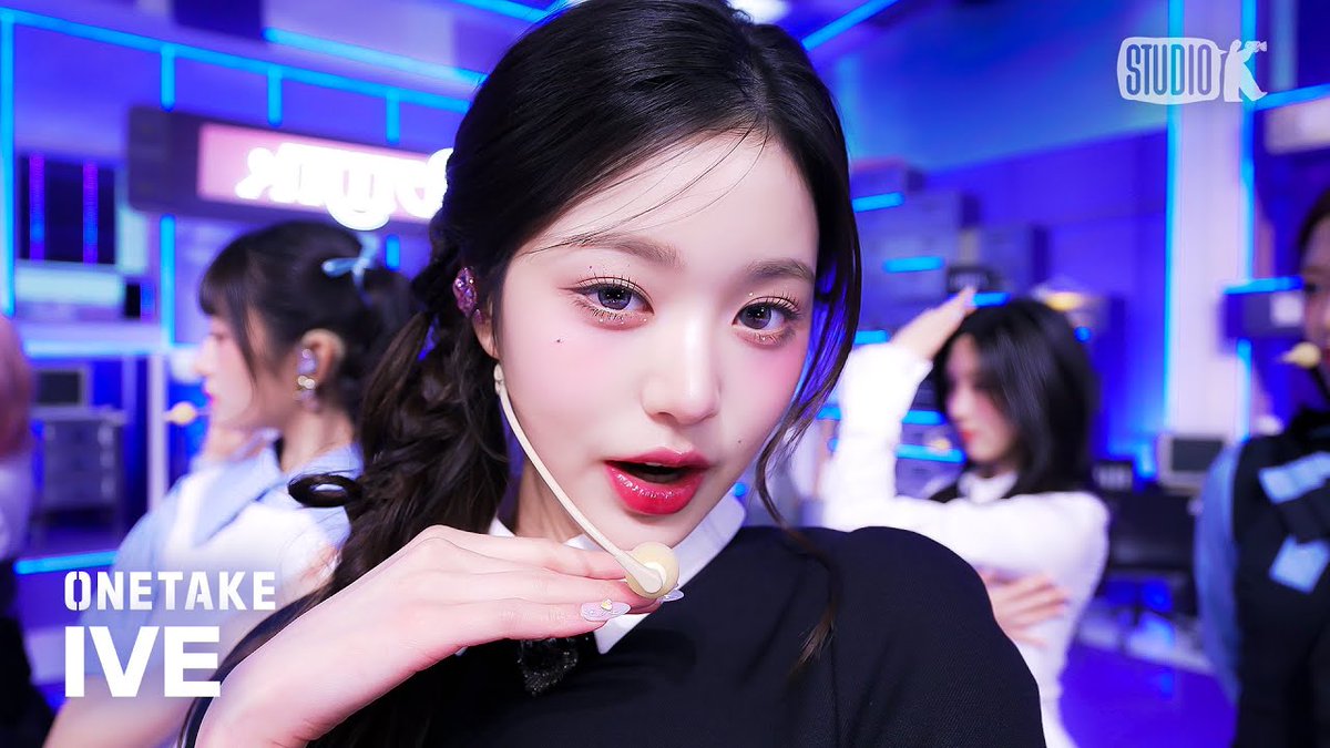StudioK_twt's tweet photo. [🎥/ #뮤뱅원테이크 #4K]
250207 #아이브 (#IVE) – 'ATTITUDE' 

▶︎ https://t.co/gys6zfh3Ny

#뮤직뱅크 #원테이크 #StudioK 
#직캠 #뮤뱅직캠 #뮤뱅
@IVEstarship https://t.co/CpES8gk2Av
