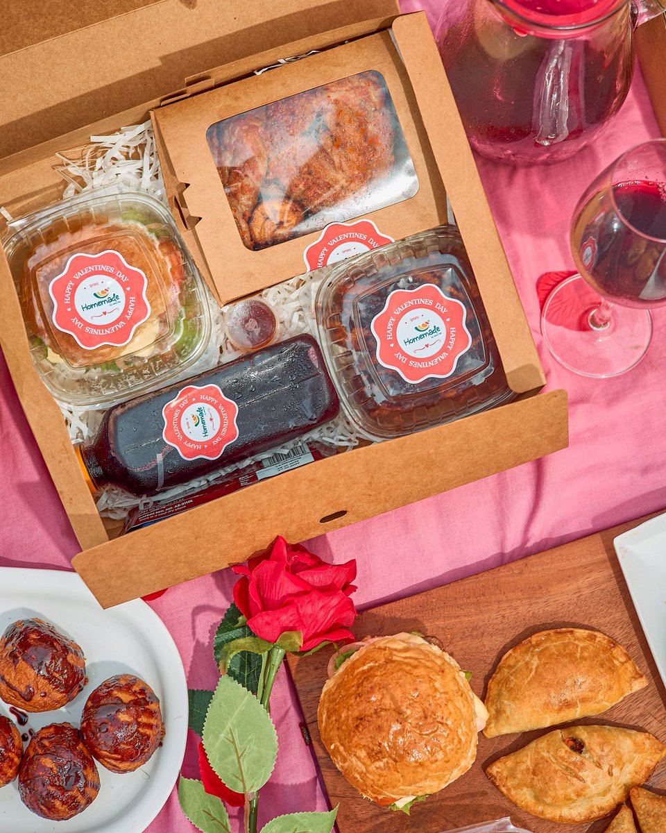 Homemade_byEden's tweet photo. Giveaway alert 🚨🥳

One lucky person gets to have our single beef burger box for FREE! 

To enter, quote/reply tagging someone special you’d like to share this with. Post with the most retweets wins.  🥰

Please note: must reside within Lagos. 💕 https://t.co/RgjICujuvv