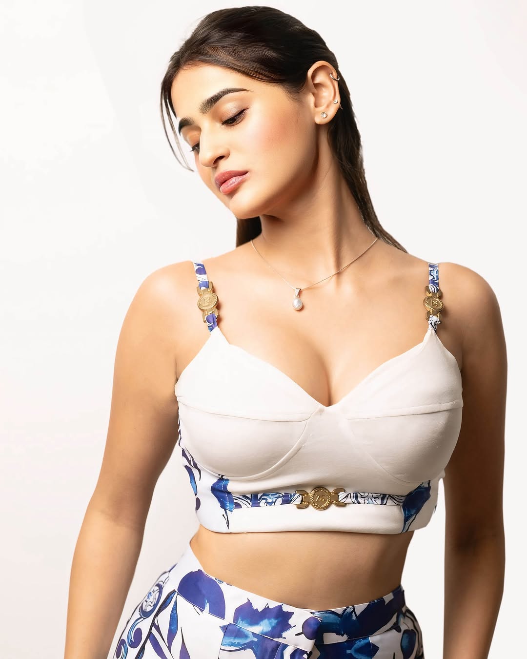 GjMbNy-WUAI2E8S?format=jpg&name=large